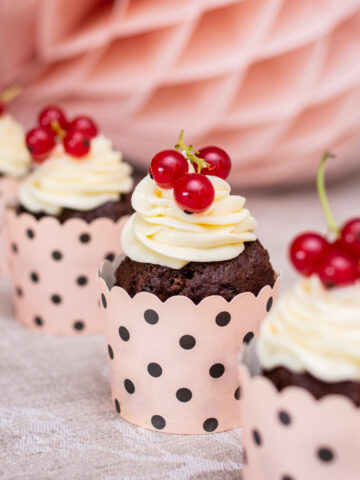 Cupcakes mit weißer Schokolade