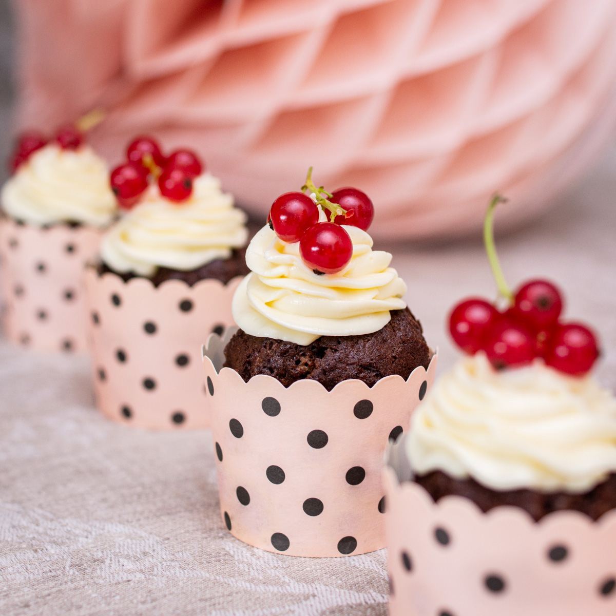 Cupcakes mit weißer Schokolade