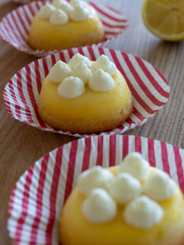 Lemon Cakes aus der Muffinform