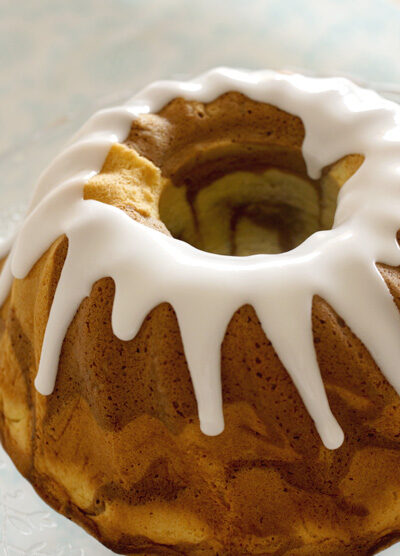 Marmor Gugelhupf mit Zuckerguss