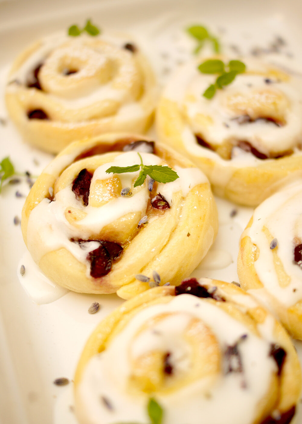 Vanillepudding Schnecken mit Zuckerguss