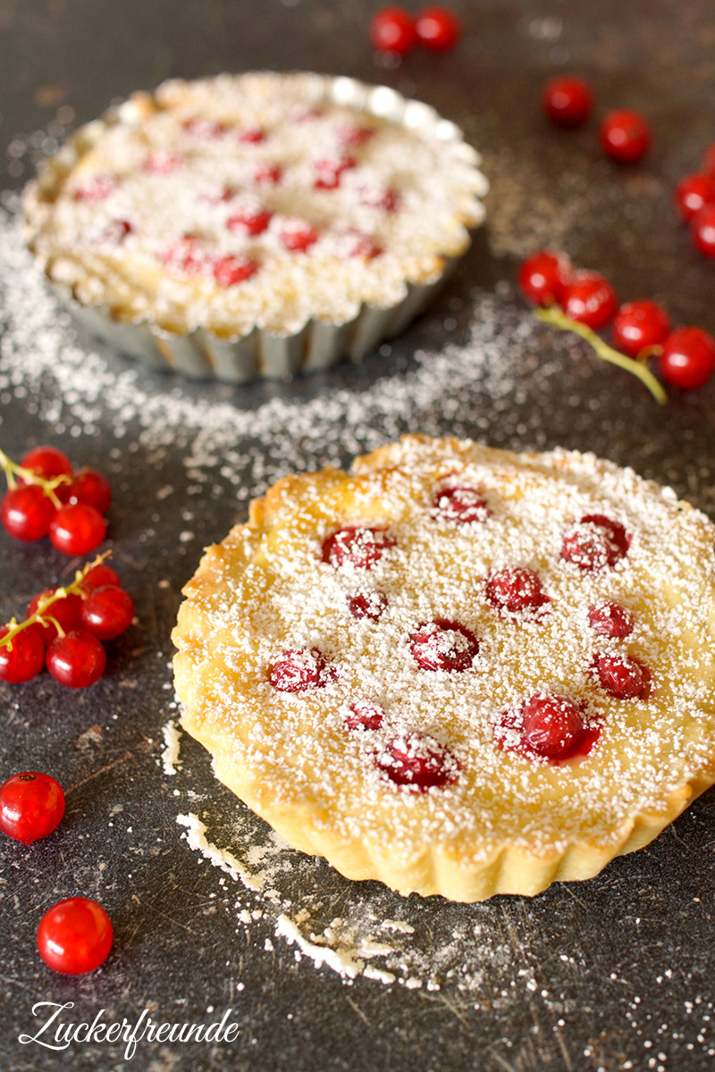 Kleine Tartelettes mit Beeren