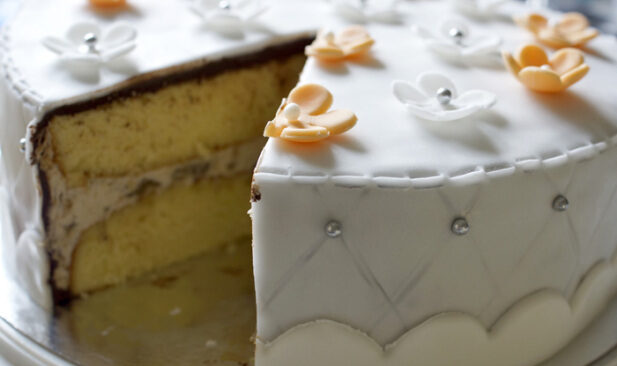 Bananen-Füllung Motivtorte