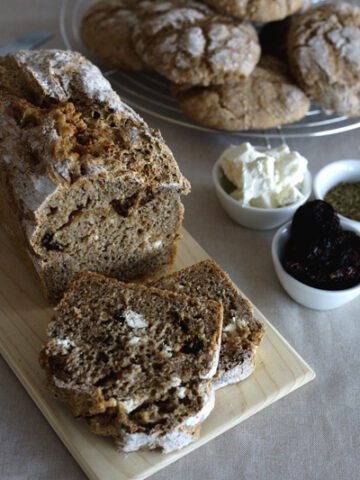 Tomaten Feta Brot