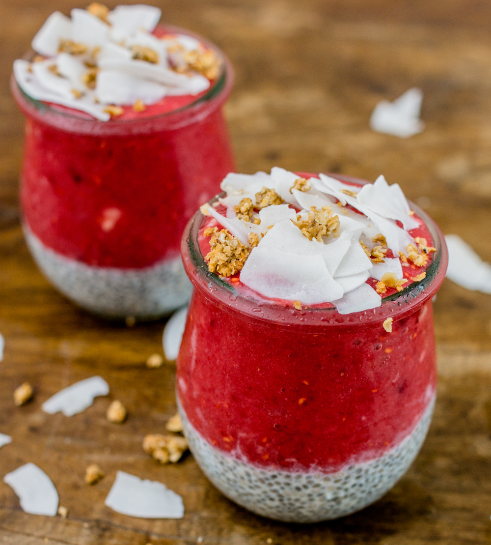 Chia Pudding mit Himbeeren