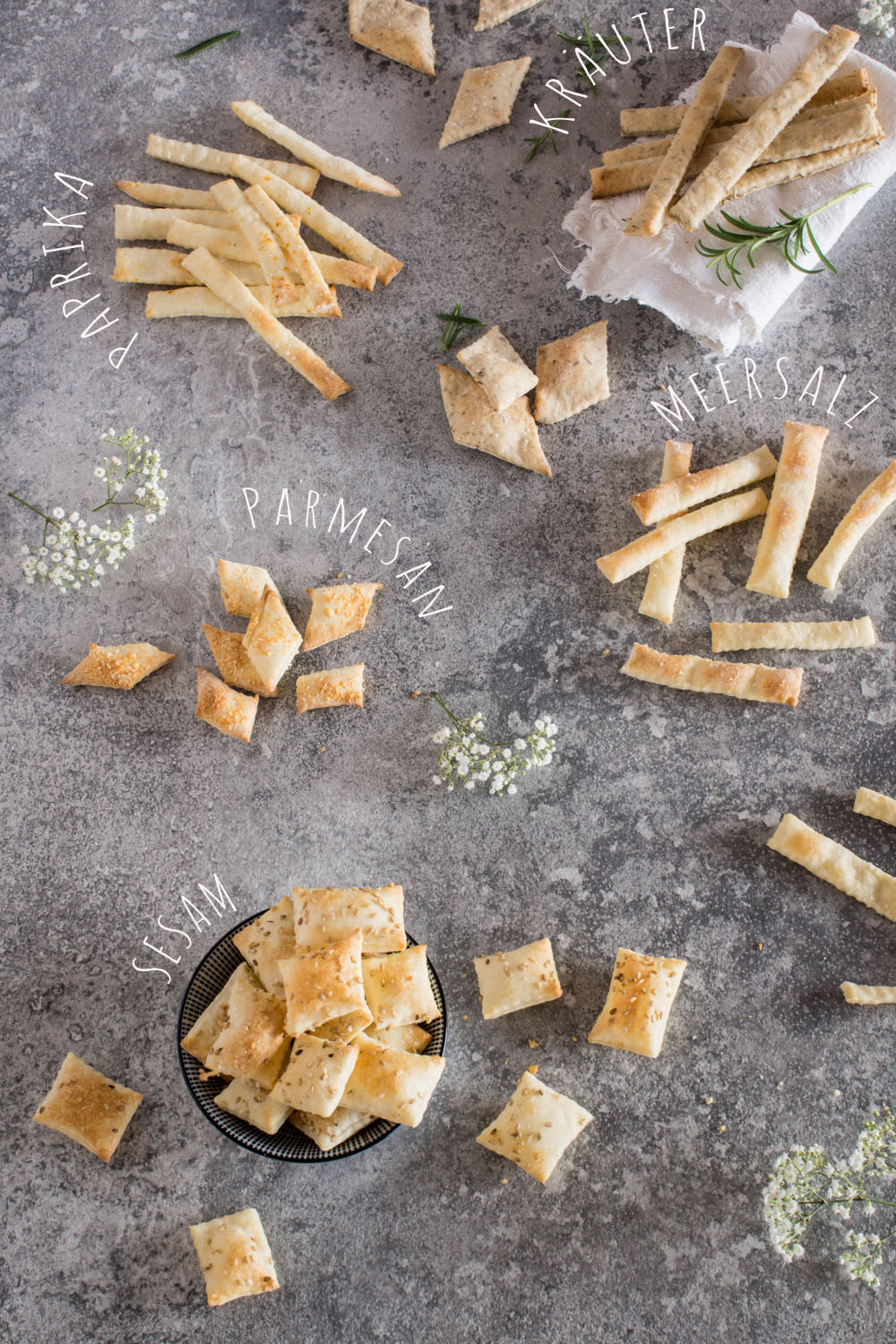 Schnelles Fingerfood: Sesam Cracker & Knusperstangen