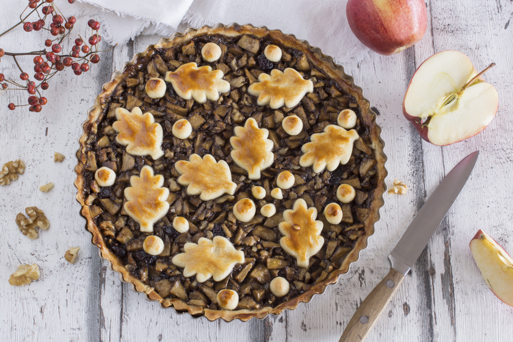 Herbstliche Apfeltarte mit Nüssen - leckeres Rezept