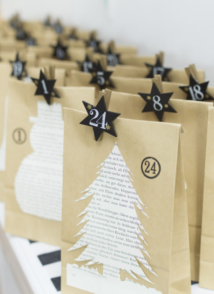 Einfacher Adventskalender - DIY - schnell und einfach - upcycling | LieberBacken