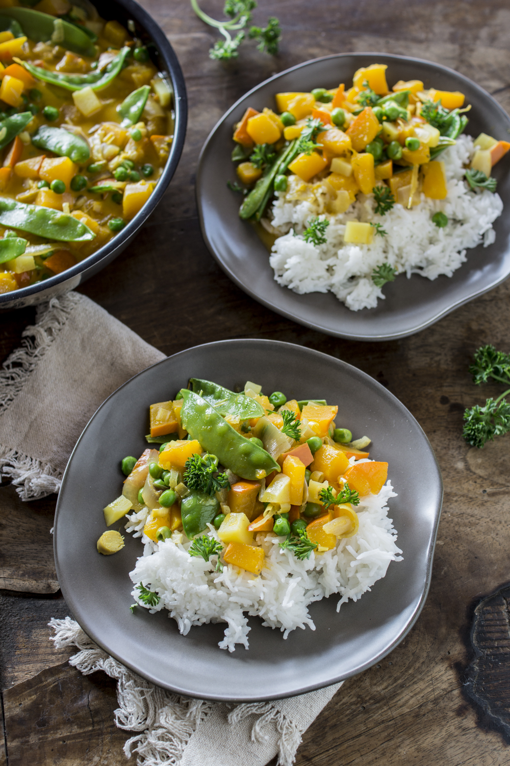 Kürbiscurry mit Erbsen - vegetarisches Rezept