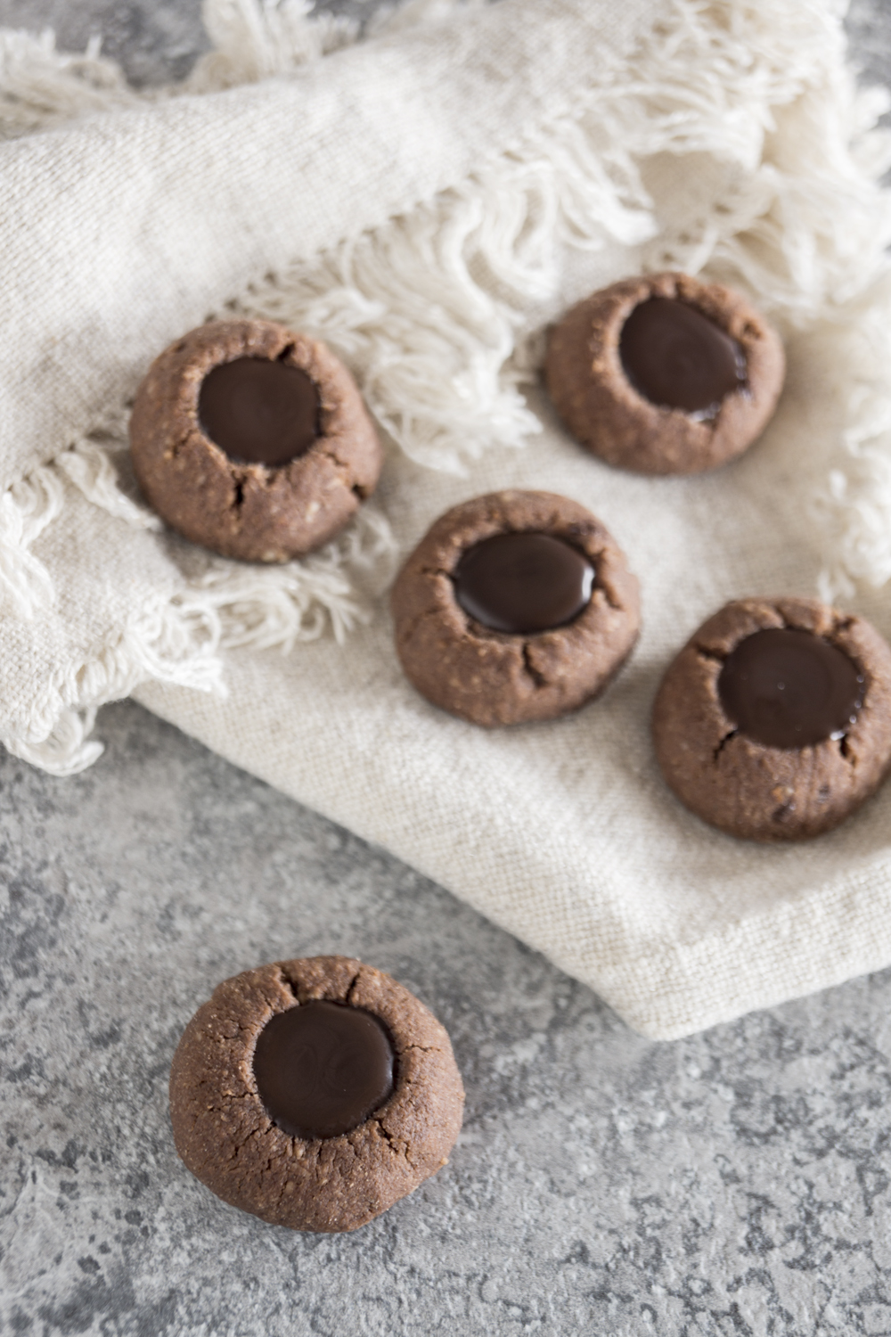 Schoko Engelsaugen bzw. Husarenkrapfen - einfaches Rezept