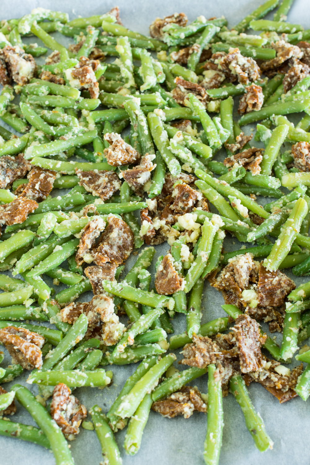 Mediterrane Buschbohnen | Leckeres Rezept für Buschbohnen mit Parmesan - Tolle vegetarische Beilage