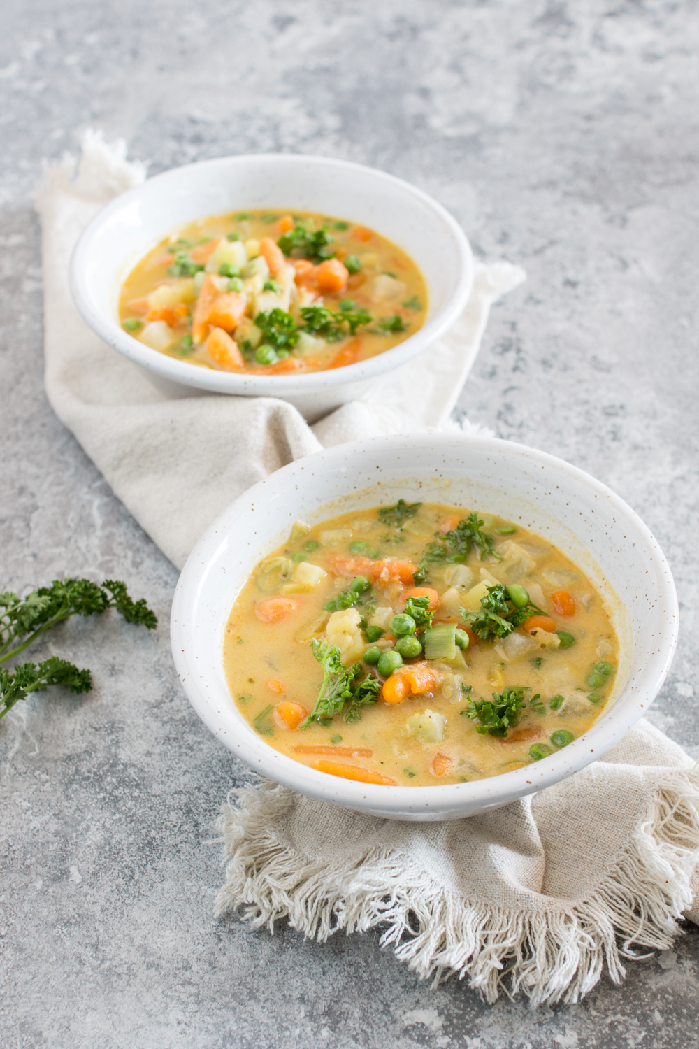 10 Minuten Gerichten: Schnelle Gemüsesuppe für ganz faule Tage | Einfaches und schnelles Rezept | #suppe