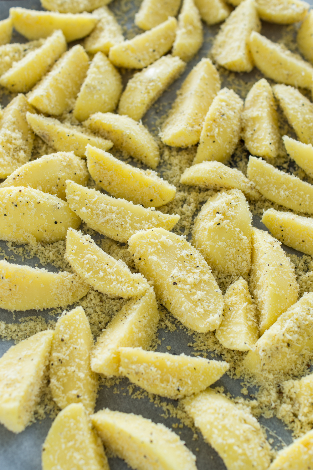 Schnelle Beilage - Parmesan Kartoffeln aus dem Backrohr - schnelles Rezept #vegetarischerezepte