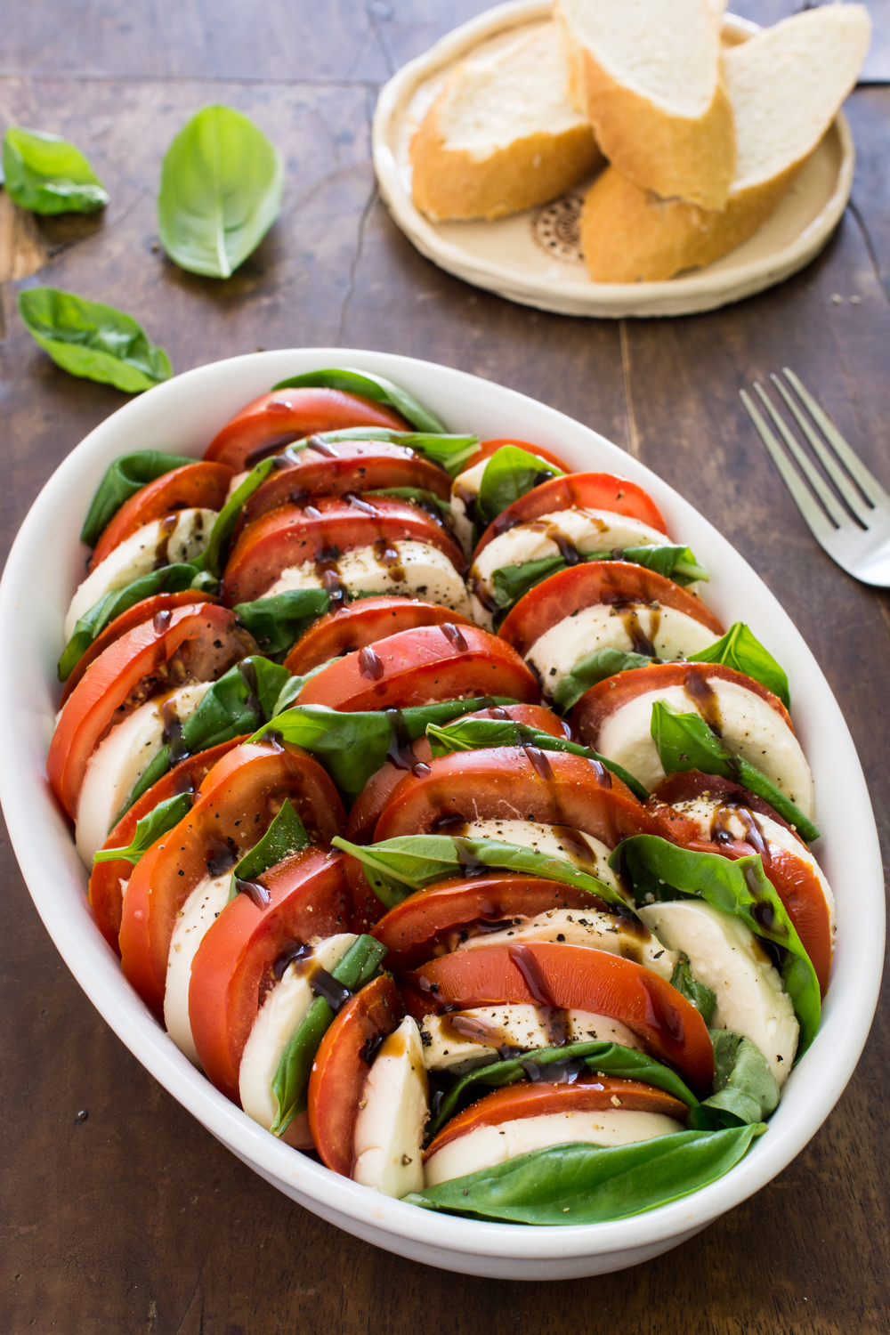 Caprese-Salat: Partyfood für's kalte Buffet | Schnelles und einfaches Rezept