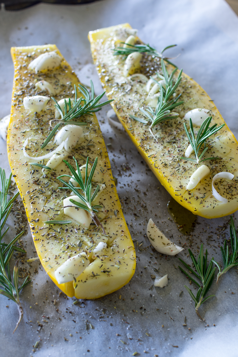 Mediterrane Zucchini mit Knoblauch | Einfaches Rezept, lecker, leicht und perfekt für den Sommer