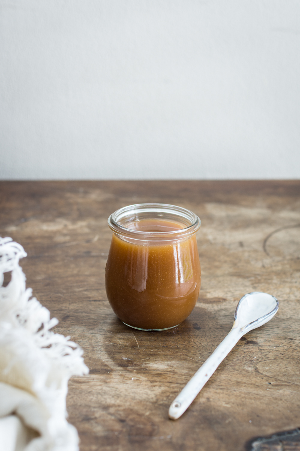 Karmellsauce selber machen - Einfaches Rezept mit Anleitung