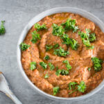 Orientalischer Paprikadip mit Walnüssen - Würzig und lecker