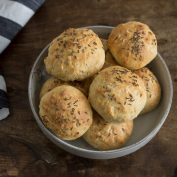 Quarkbrötchen ohne Hefe backen