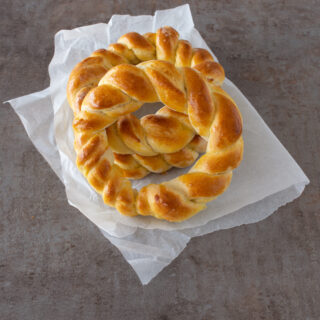 Hefekringel für Ostern - Einfaches Rezept