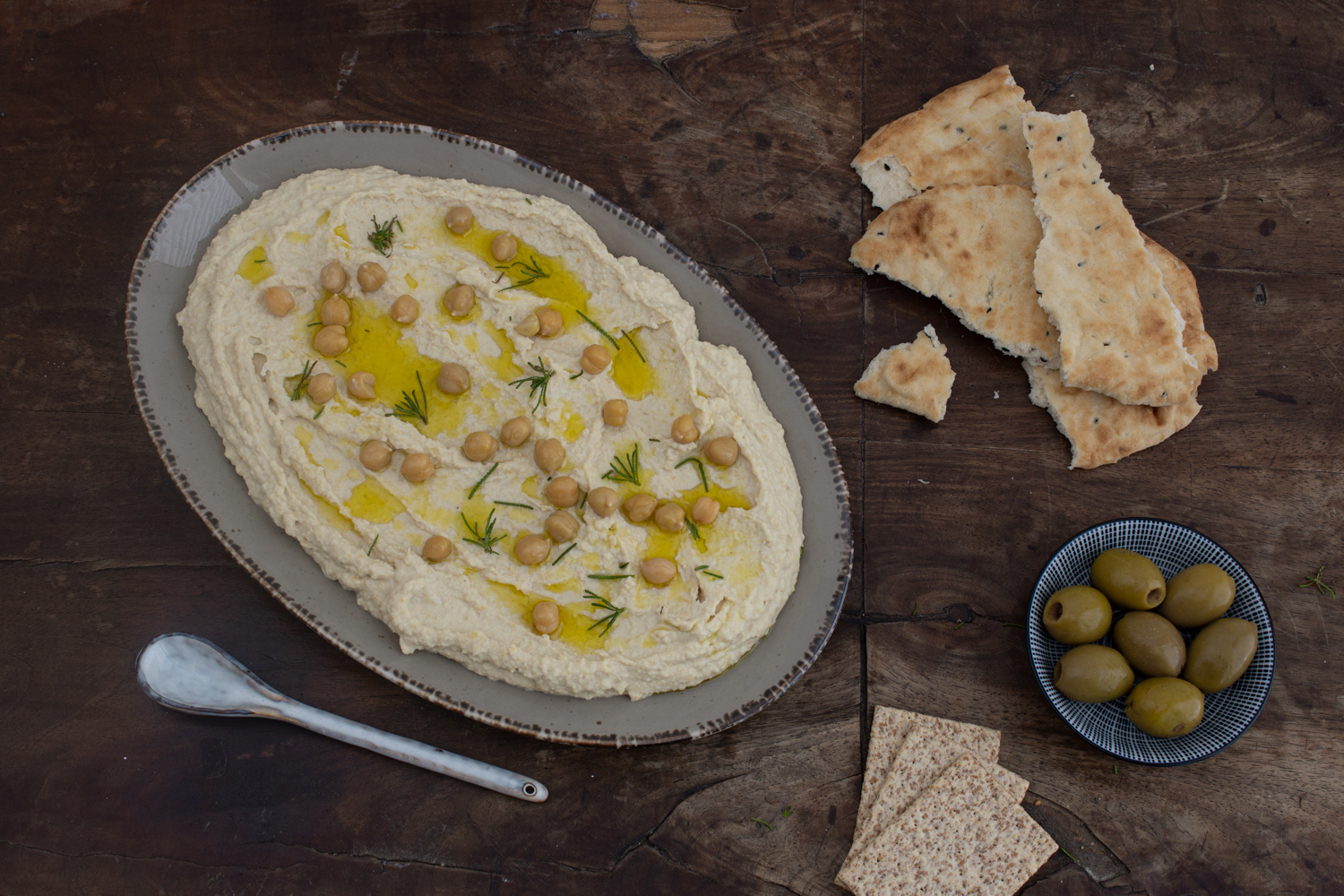 Hummus selber machen - einfaches Grundrezept