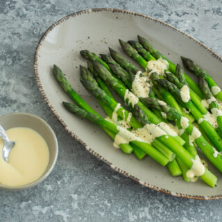 Grüner Spargel - Grundrezept und Anleitung zum richtigen Kochen