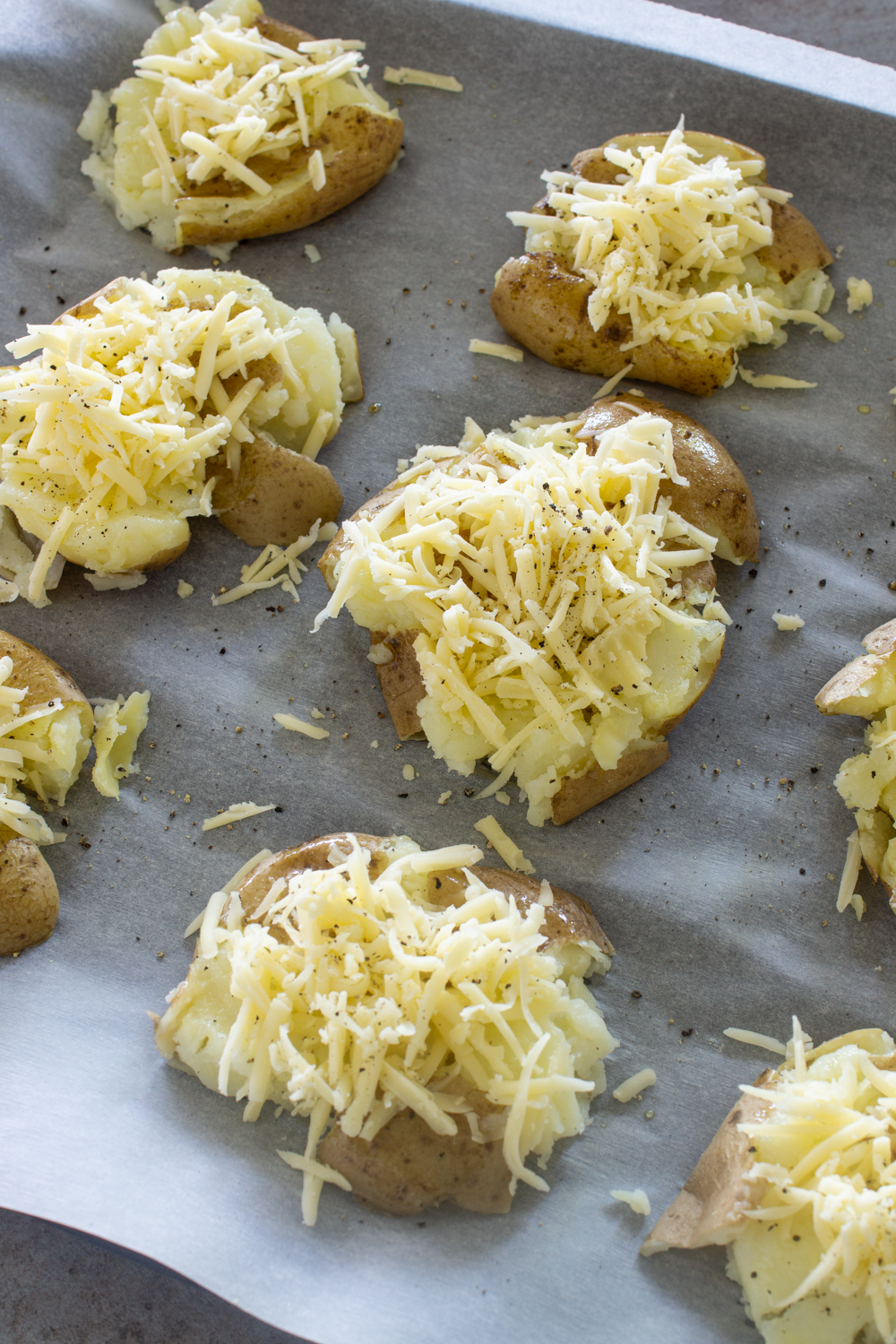 Ofen-Kartoffeln mit Käse überbacken