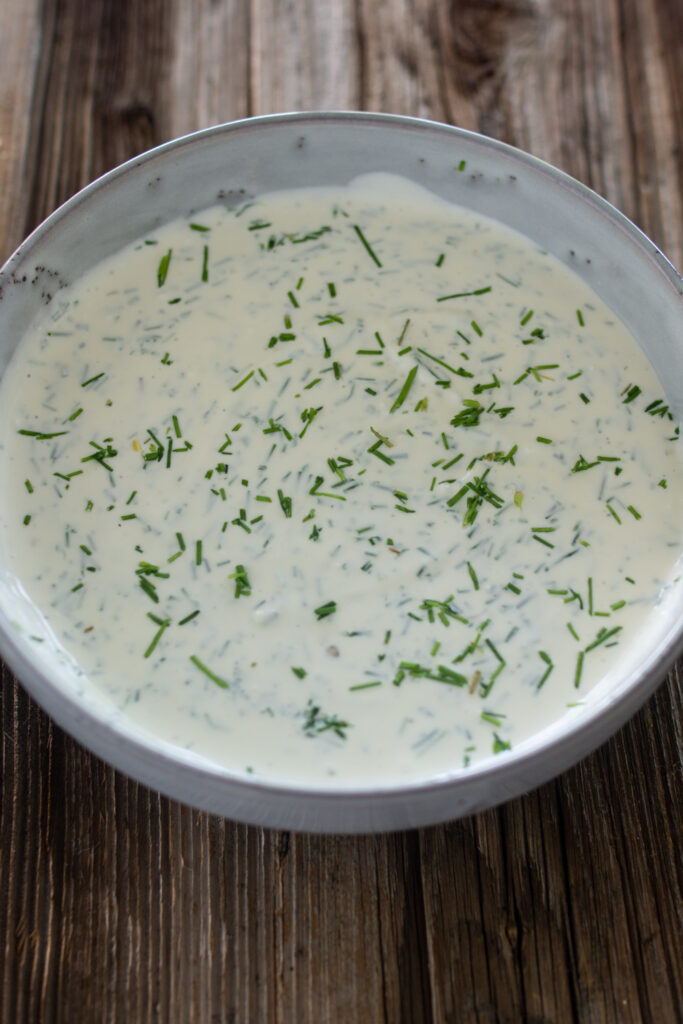 Einfacher Schnittlauch-Dip - LieberBacken Einfacher Schnittlauch-Dip - LieberBacken