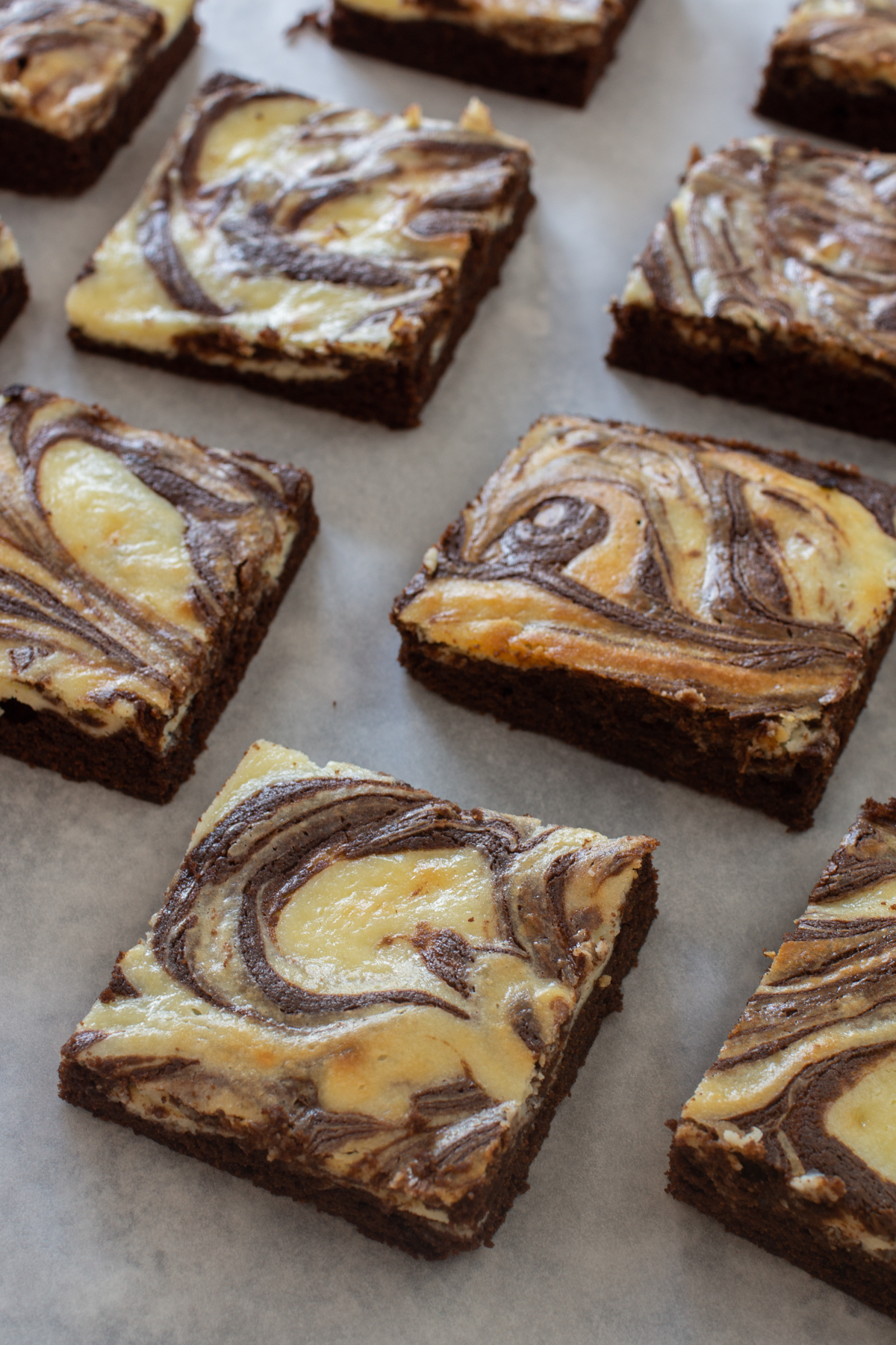 Einfaches Blechrezept - Cheesecake Brownies