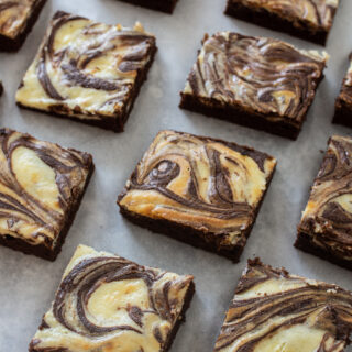 Blechkuchen - Cheesecake Brownies