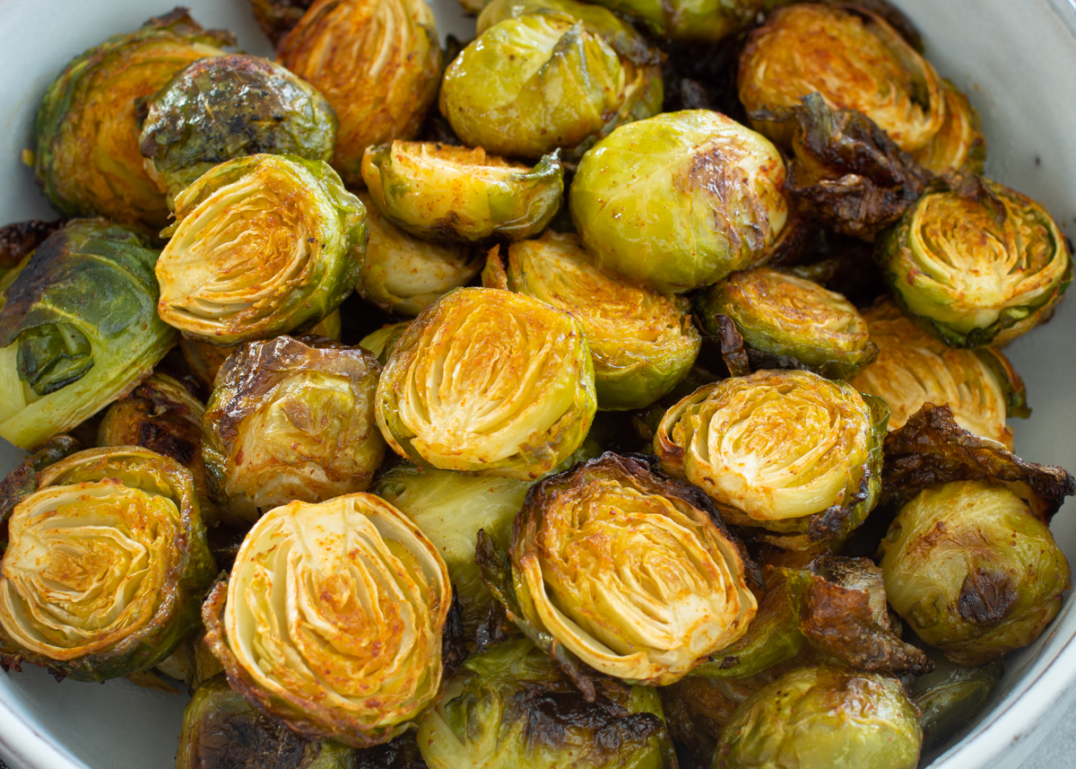 Gerösteter Rosenkohl vom Blech - LieberBacken