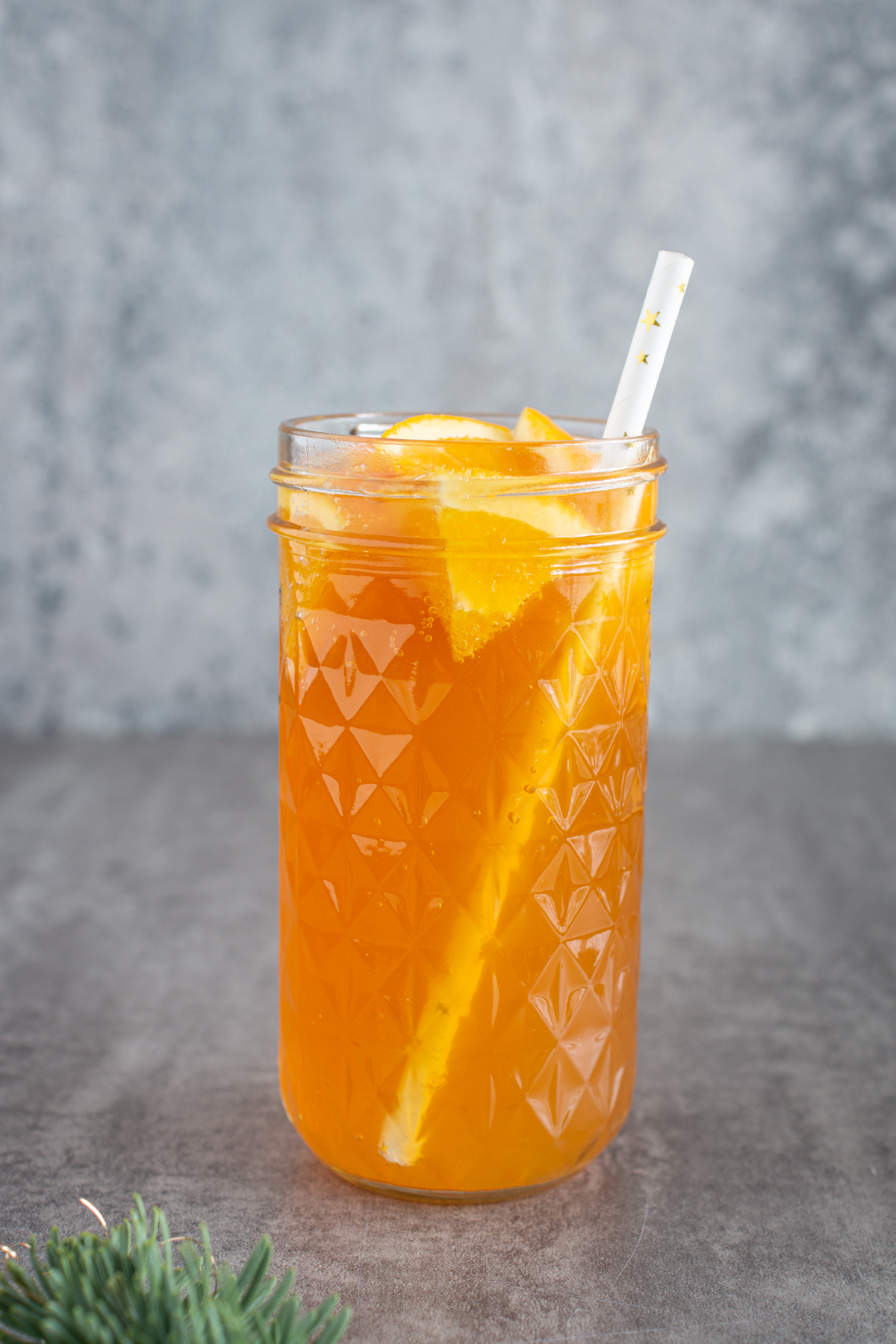 Weihnachtlicher Orangendrink mit Likör