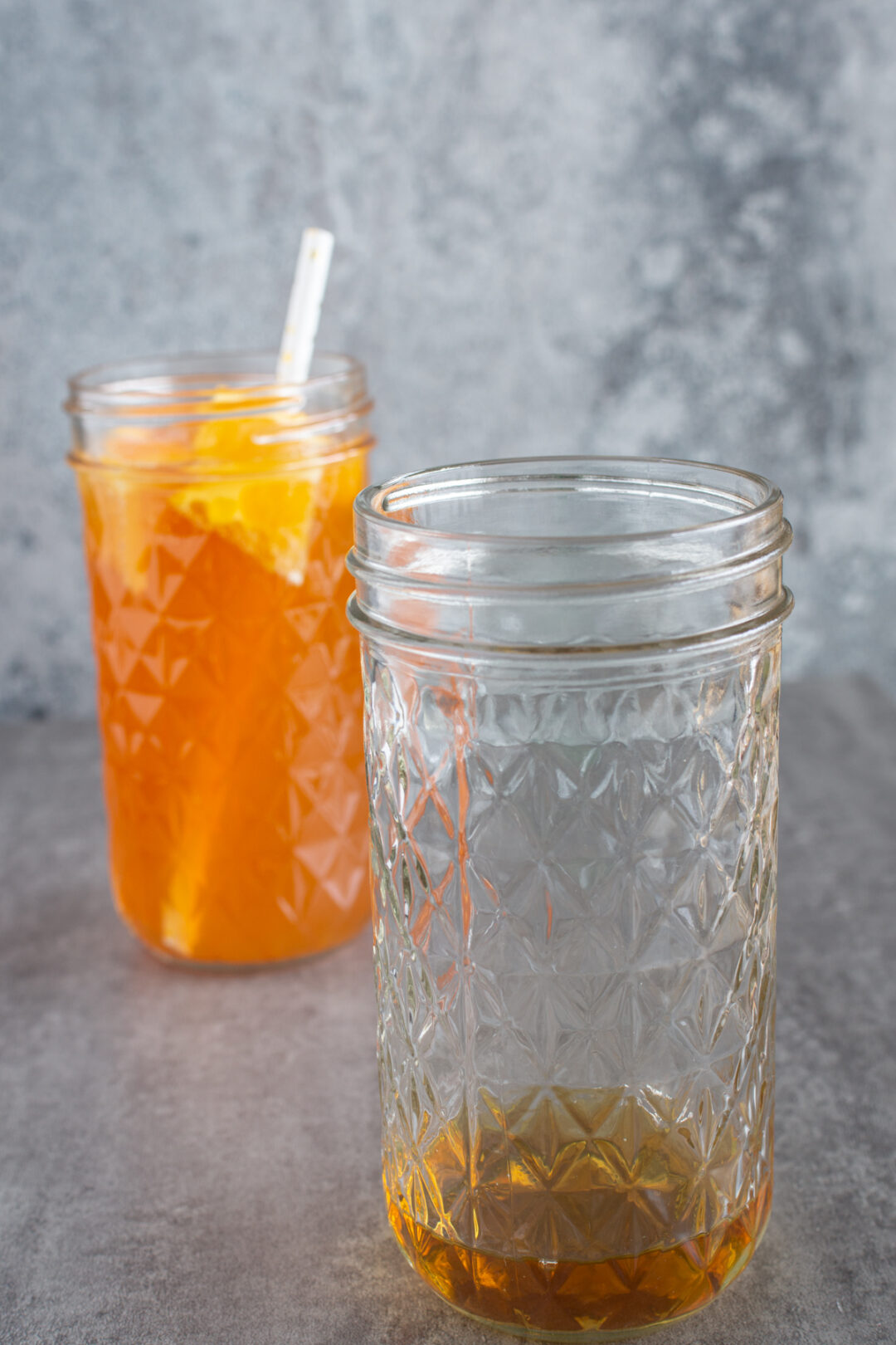 Weihnachtlicher Cocktail mit Orangenlikör - LieberBacken