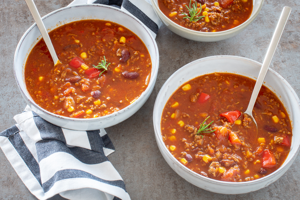 Chili con Carne | Einfaches Rezept - LieberBacken