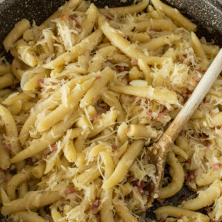 Schnelle Schupfnudelpfanne mit Sauerkraut