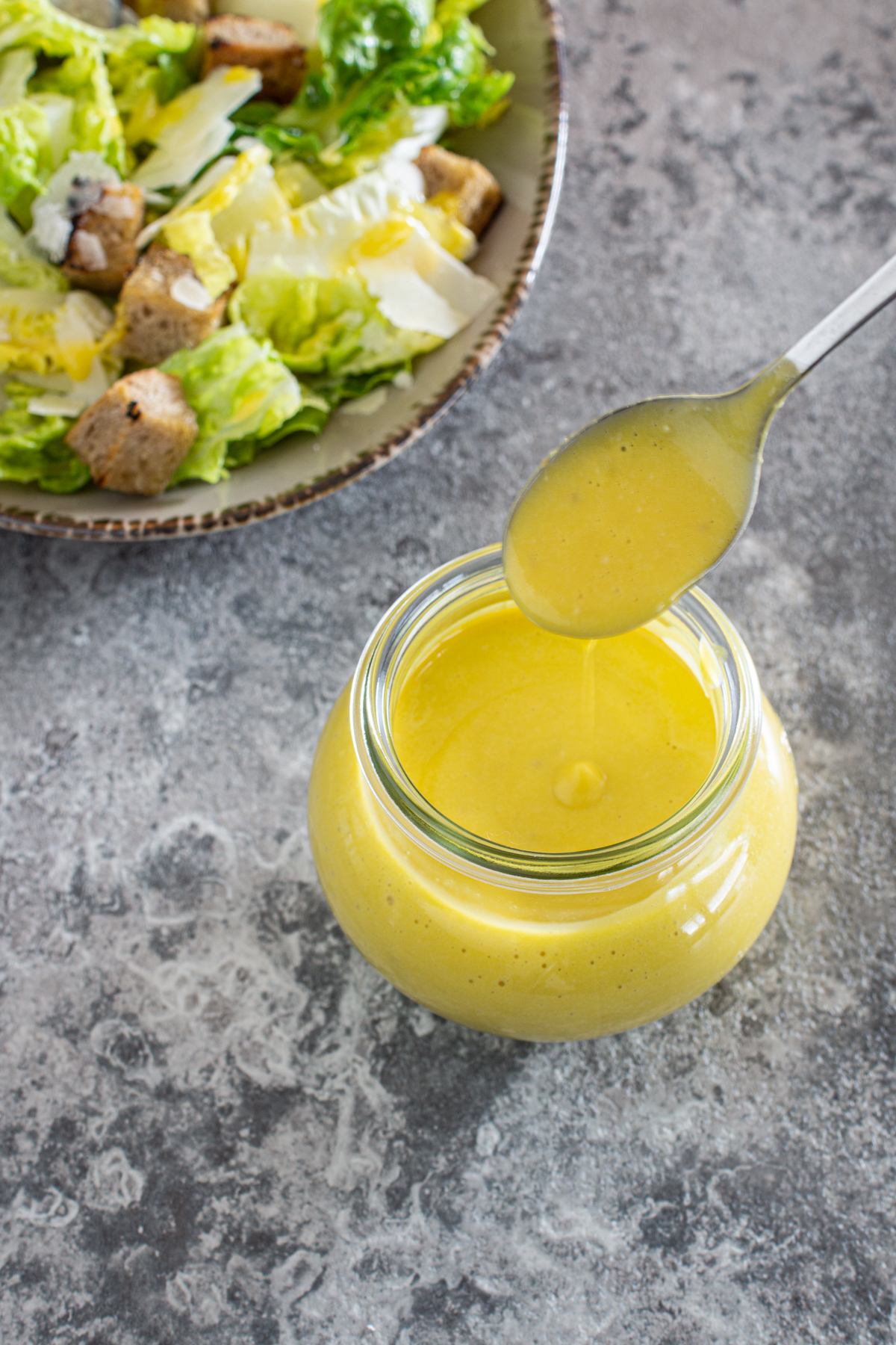 Caesar Dressing mit Sardellen