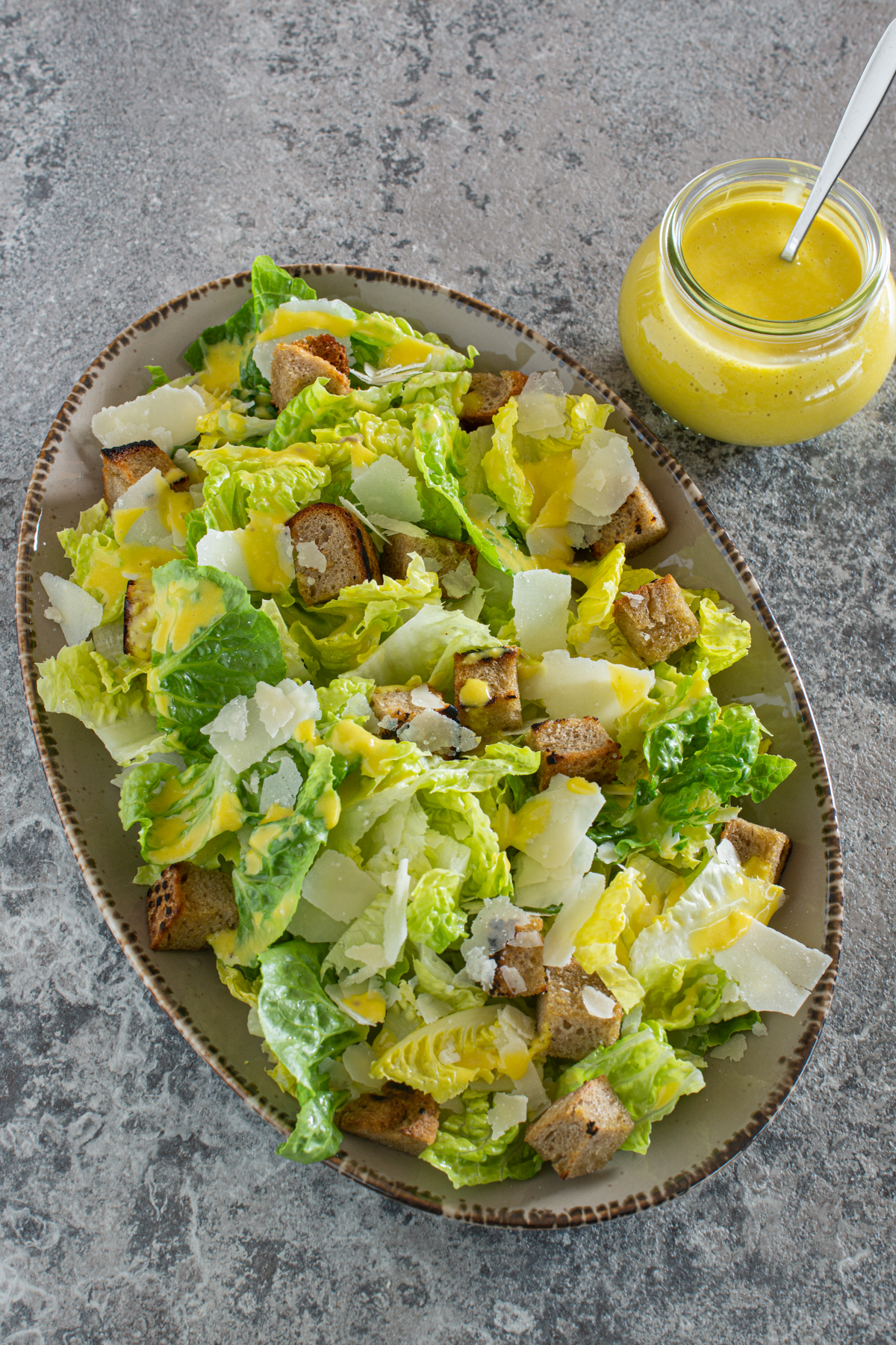 Klassischer Caesar Salad