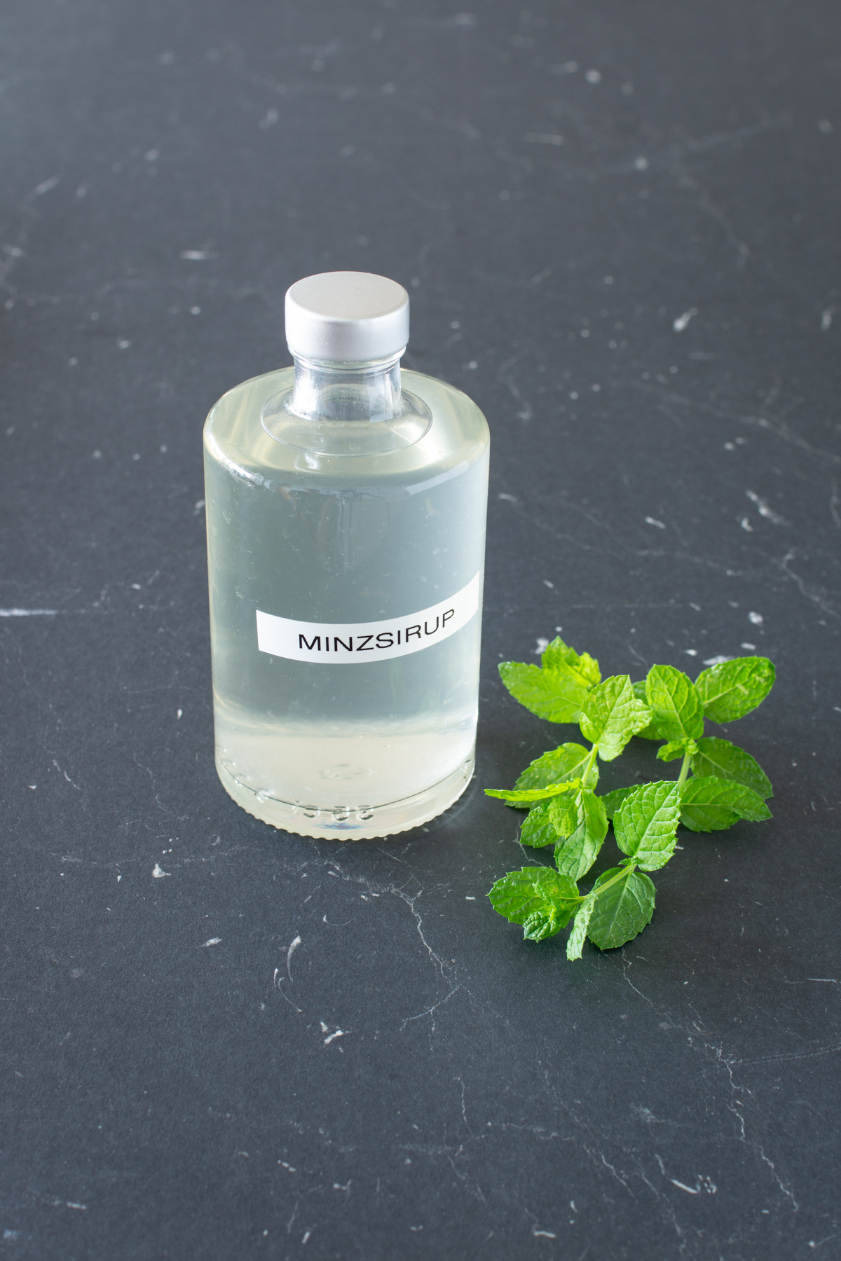 Minzsirup selber machen