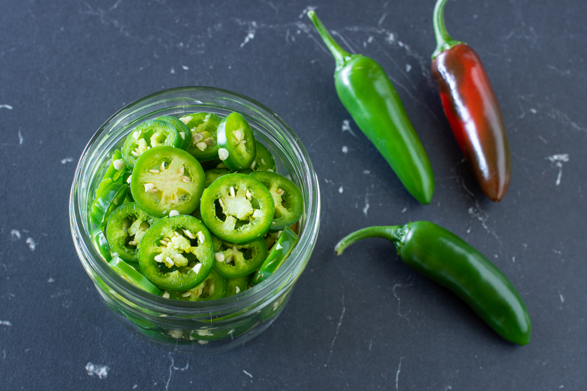 Jalapenos einlegen - einfaches Rezept