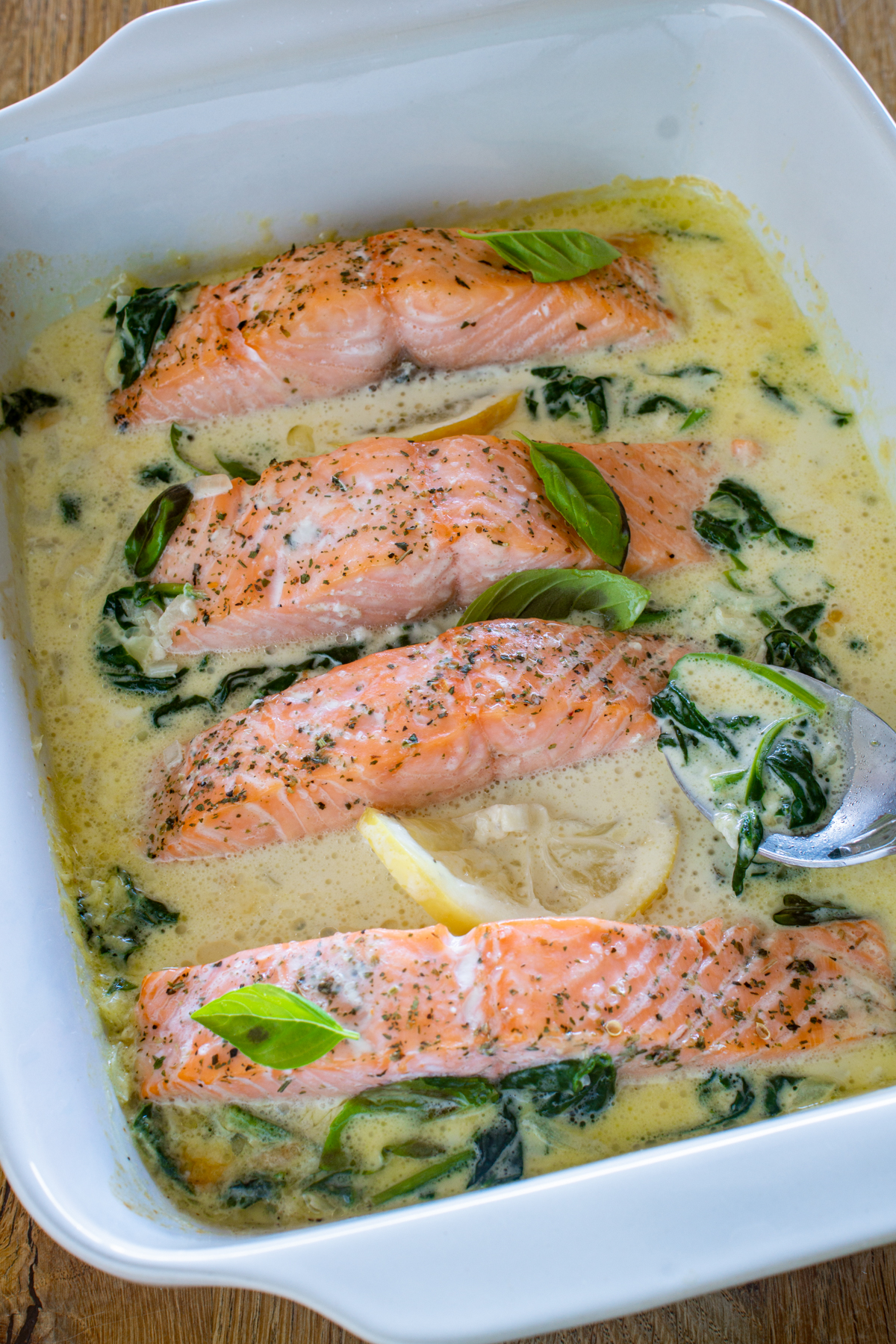 Lachs mit cremigem Spinat