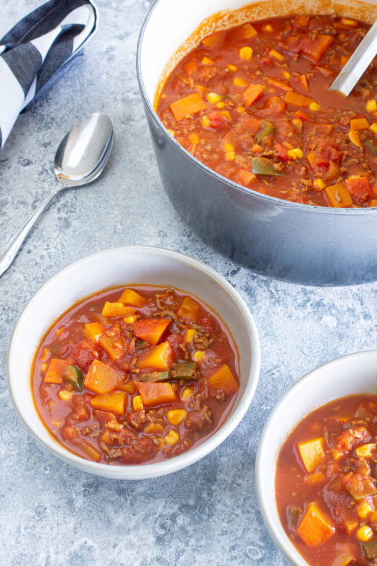 Kürbis con Carne | Herbstlicher Eintopf - LieberBacken