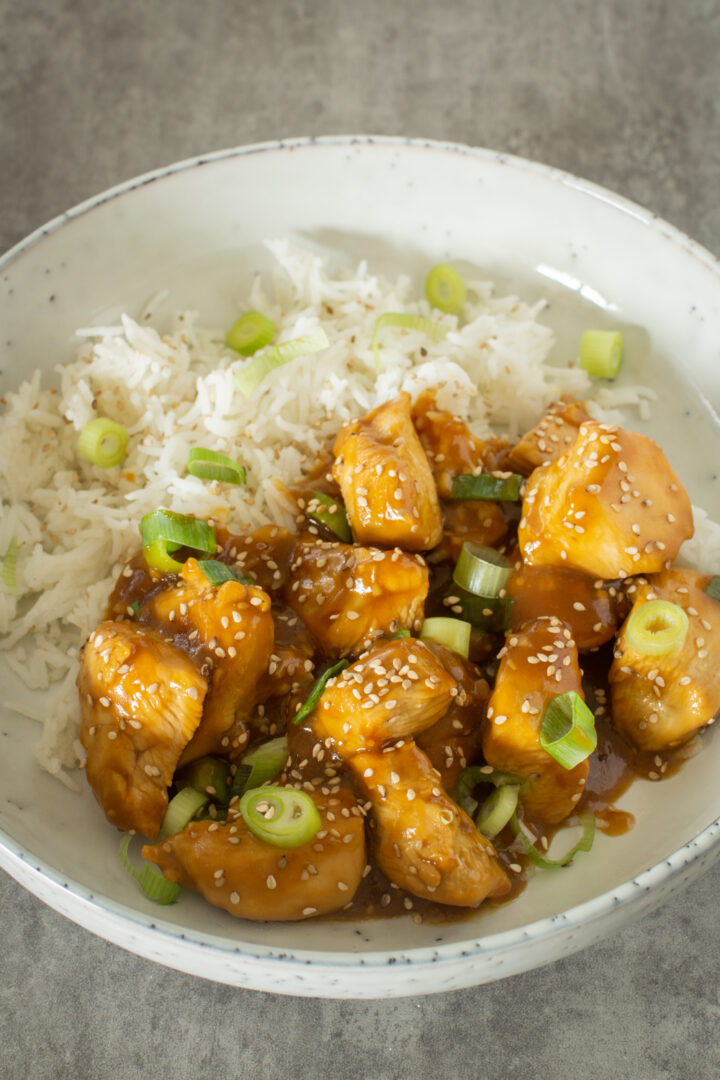 Teriyaki Hähnchen mit einfachen Zutaten - LieberBacken