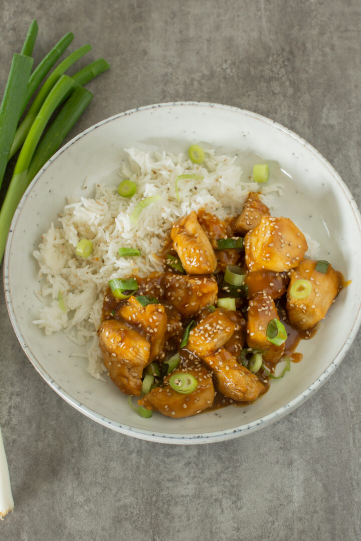Teriyaki Hähnchen mit einfachen Zutaten - LieberBacken