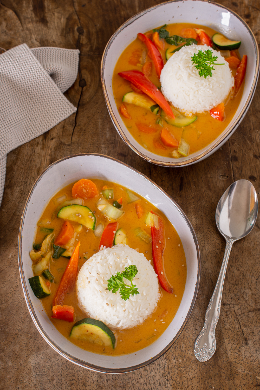 Curry mit Zitronengras, Pak Choi und viel Gemüse