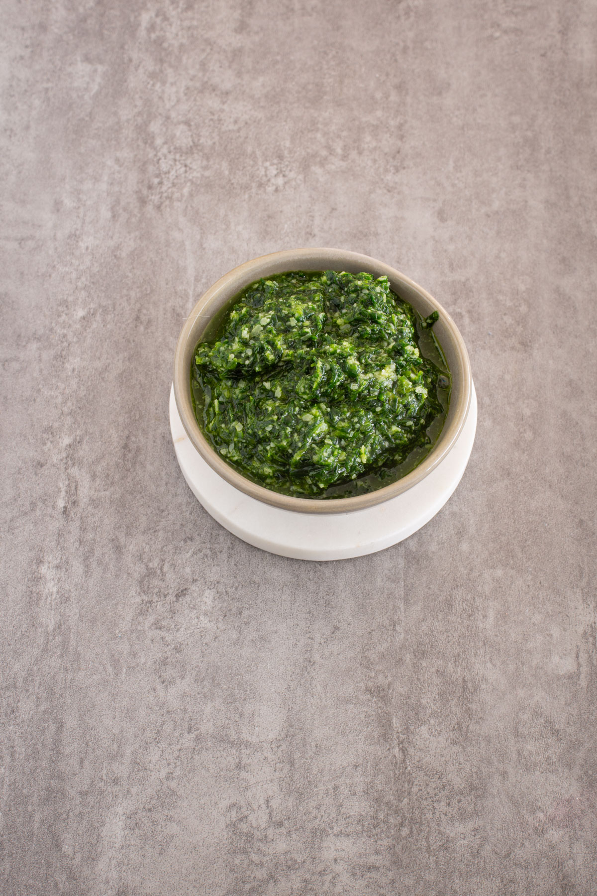 Pesto mit Bärlauch und Parmesan